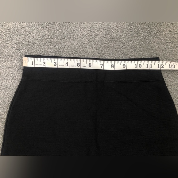 New BCBG Maxazria black blue colour block bodycon stretch knee skirt S small XS - Picture 4 of 5